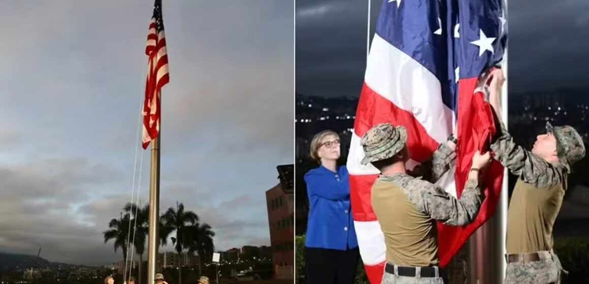 arte-14- Estados Unidos hasteiam bandeira na embaixada em Caracas e marcam nova era nas relações com a Venezuela
