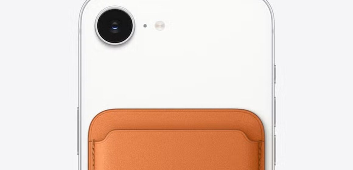 Apple lança iPhone 17e no Brasil com mesmo design e mais armazenamento