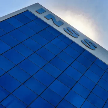 Presidente do INSS, Gilberto Waller, é demitido; Ana Cristina Viana Silveira assume com missão de zerar fila