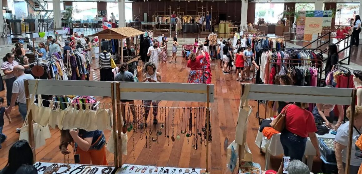 Feira de artesanato movimenta Espaço São José Liberto em Belém no Dia das Mães