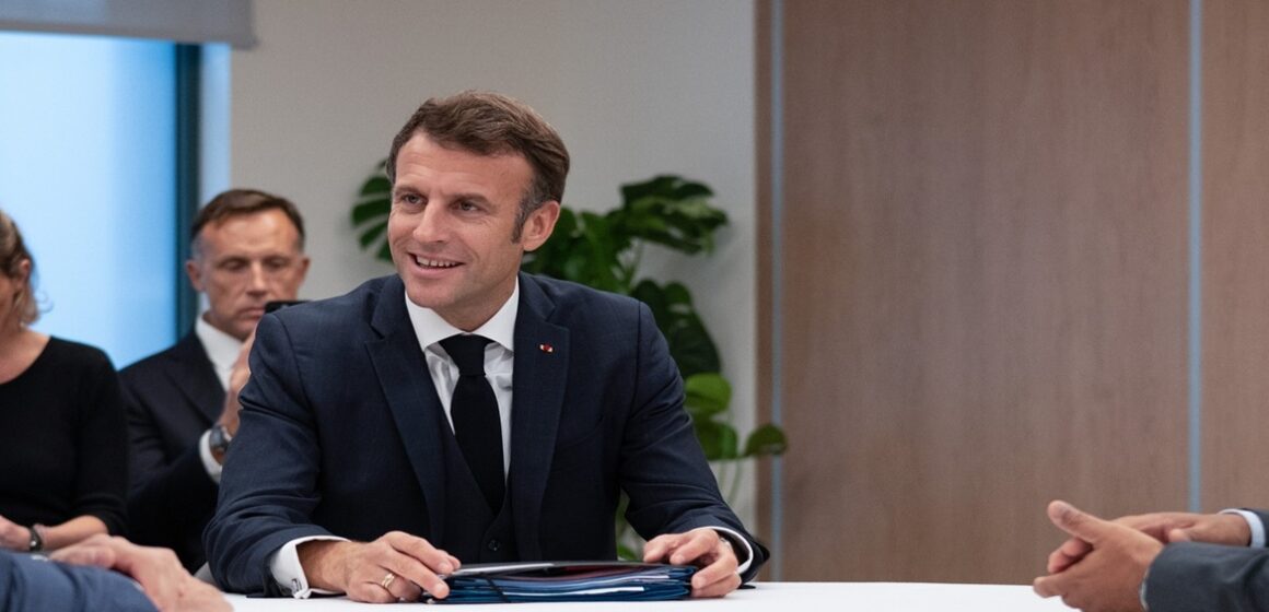 Macron classifica comentários de Trump sobre seu casamento como “não elegantes”