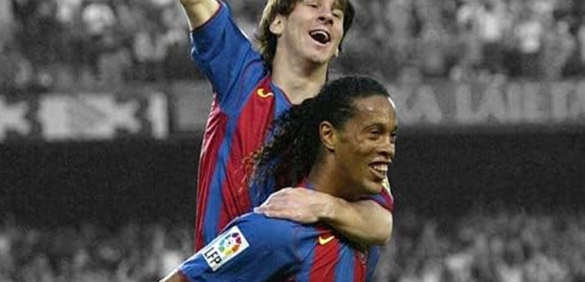 Messi abre o coração e diz que Ronaldinho foi mais importante para sua carreira do que o inverso
