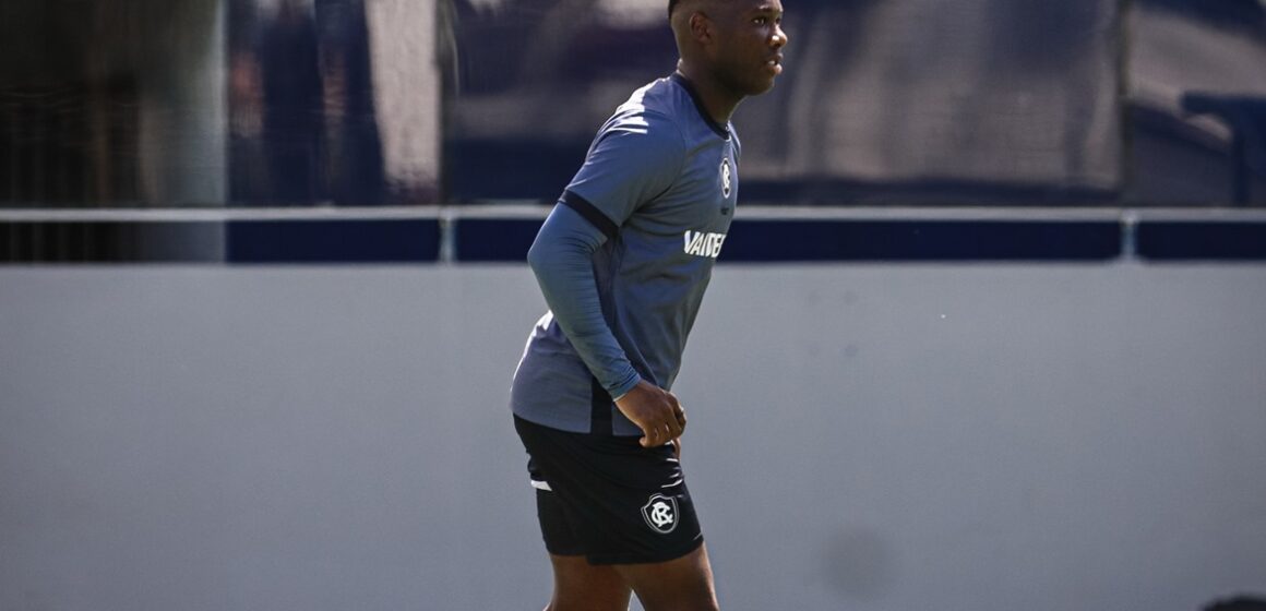 660551505_18577599208002330_4927710072468893351_n Com time alternativo, Remo encara o Amazonas para seguir vivo na Copa Norte