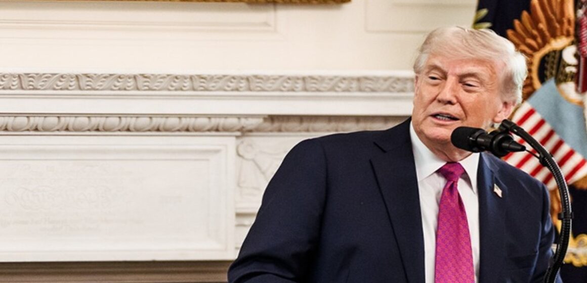 Trump afirma que Irã enfrenta colapso financeiro em meio a tensões