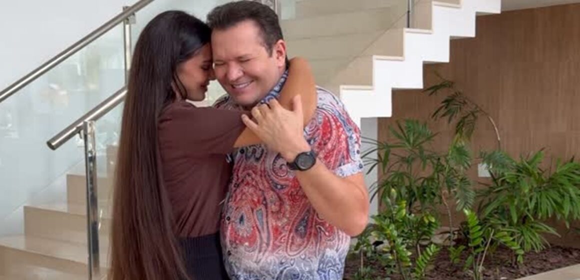 Ximbinha surge dançando música paraense ao lado da namorada em vídeo