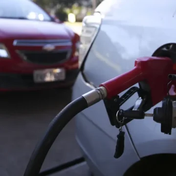Sob efeito da guerra, combustíveis puxam inflação de março para 0,88%