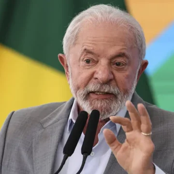 Lula rebate críticas dos EUA ao PIX: “Ninguém vai fazer a gente mudar”