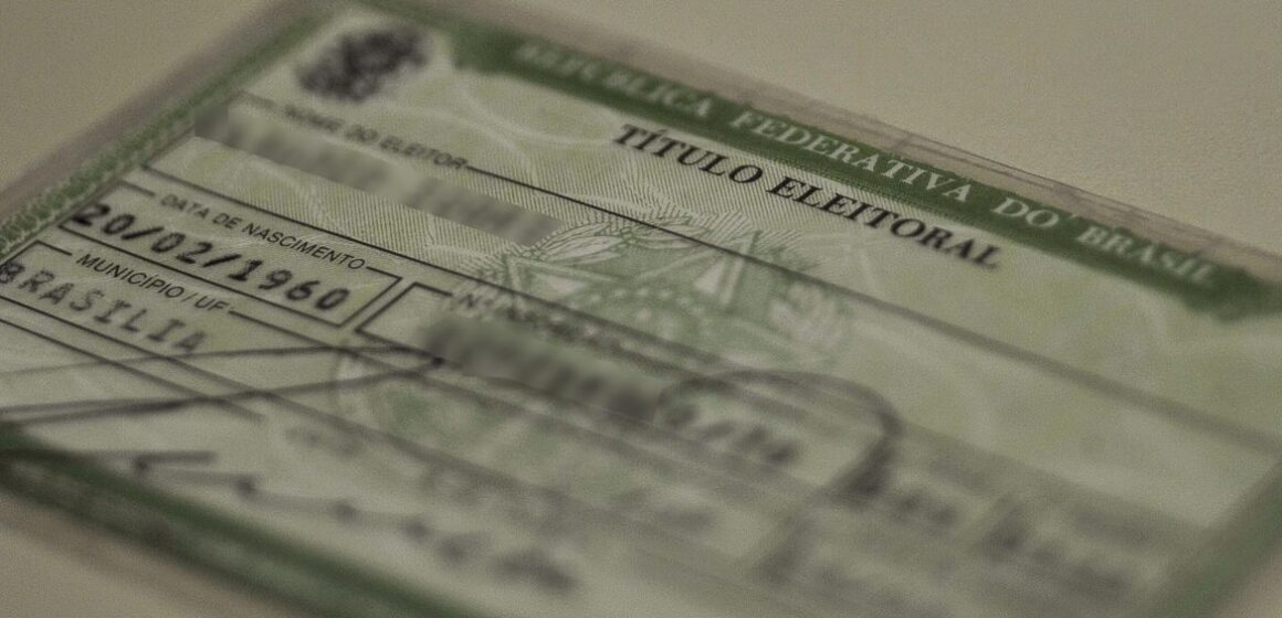 Eleitores podem verificar situação do título de forma simples e online
