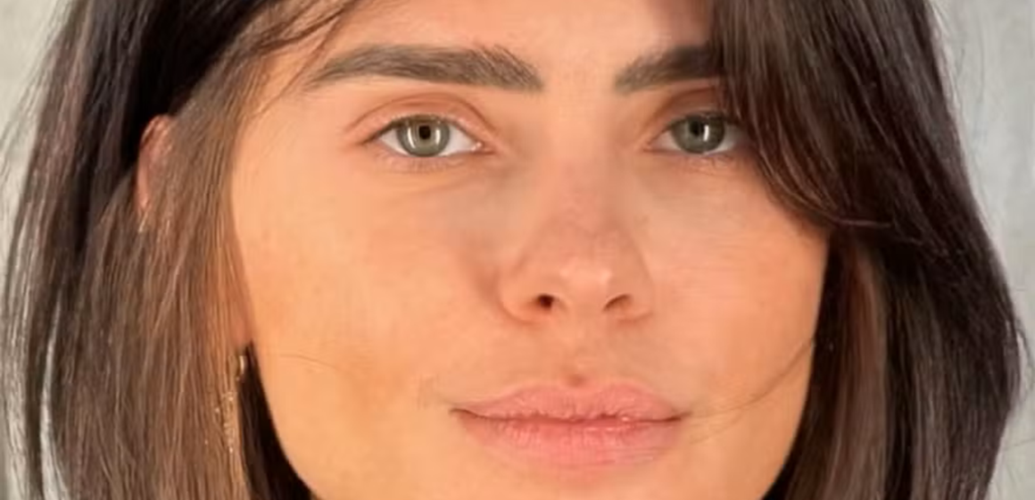 Carolina Dieckmann corta os cabelos e surge morena para viver Dinah no filme “A Viagem”