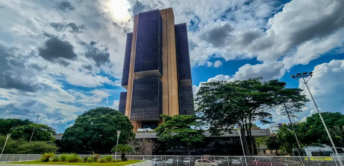 20231025_144352 Bancos repassam R$ 5,7 bilhões do SVR ao Desenrola