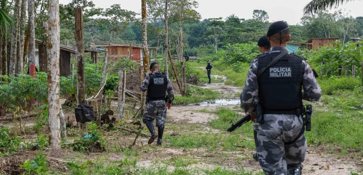 Ação do Estado retira ocupantes das margens da Avenida Liberdade