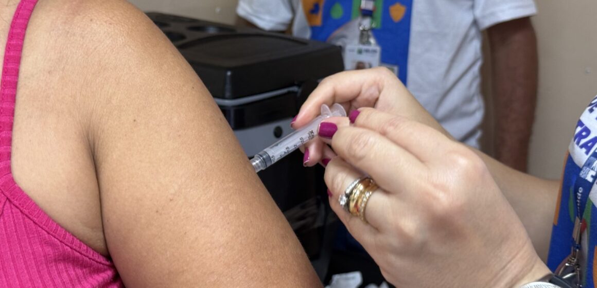 Apenas 35% dos grupos prioritários se vacinaram contra gripe em Belém; prazo é ampliado
