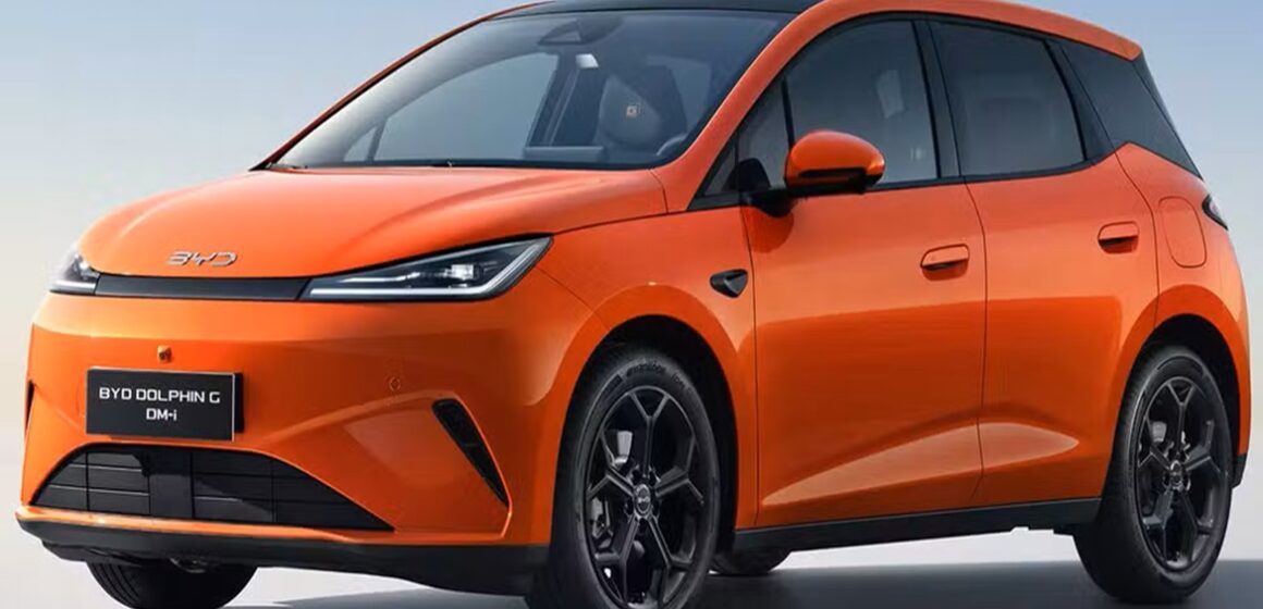 BYD anuncia modelo Dolphin com autonomia de mil quilômetros