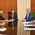 Governadora Hana Ghassan assina convênios para equipar hospitais de Irituia e São Miguel do Guamá