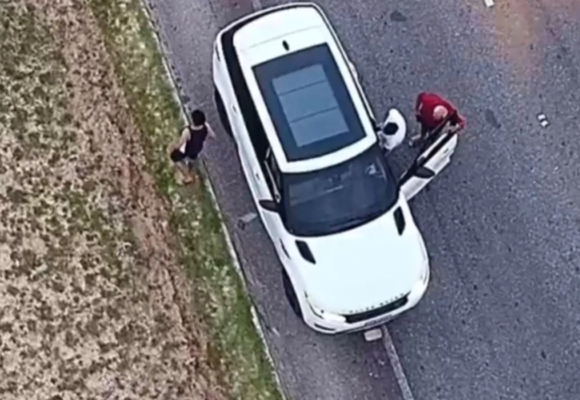 Drone do Detran flagra troca de motorista para enganar Lei Seca
