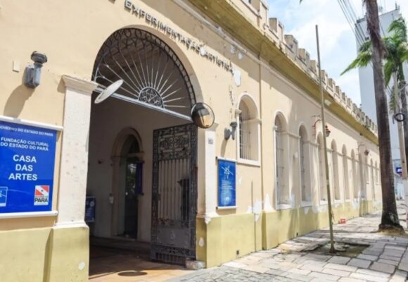 Casa das Artes realiza roda de cinema gratuita sobre o legado das produções dos anos 90