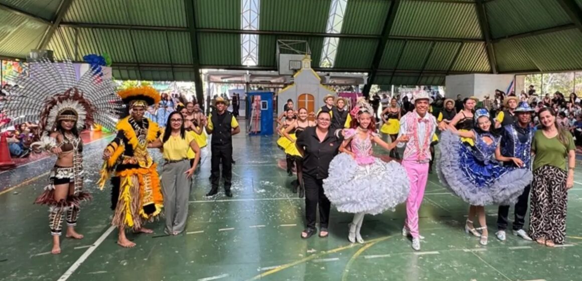 Talentos Juninos 2026 celebra a cultura amazônica com apresentações de alunos da rede pública