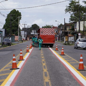 Foto-24-06-2026-11-14-25-2048x1365 Prefeitura de Belém revitaliza sinalização viária em 22 quilômetros de vias no distrito de Mosqueiro