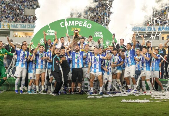 Paysandu é hexacampeão da Copa Verde ao golear Anápolis por 4 a 0 no Mangueirão