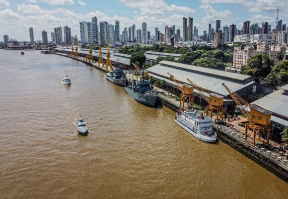 Semana da Marinha terá Parada Naval, visitação a navios e atrações gratuitas em Belém