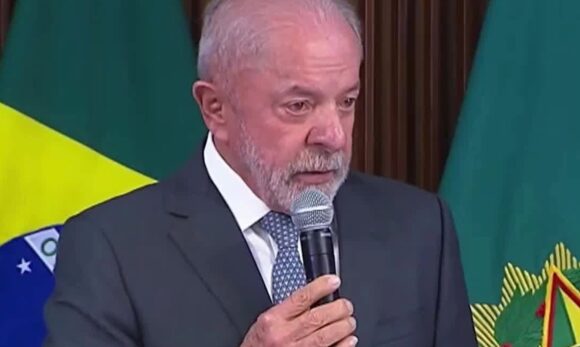 Lula critica secretário de Estado dos EUA e relembra golpe militar de 1964