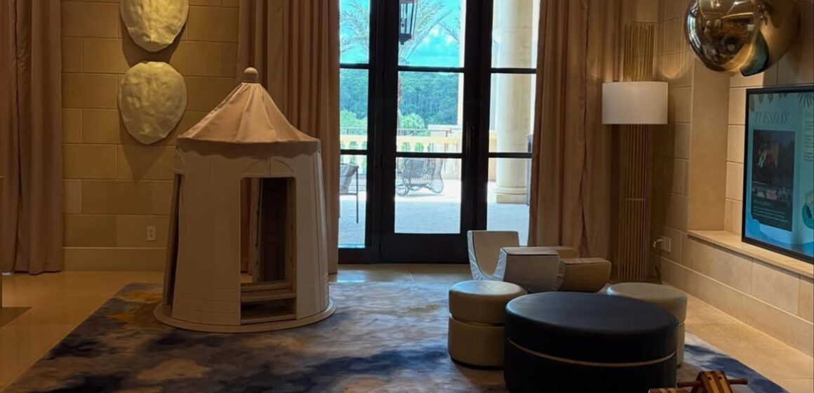 Hotel de luxo no Walt Disney World Resort oferece experiência exclusiva para hóspedes em Orlando