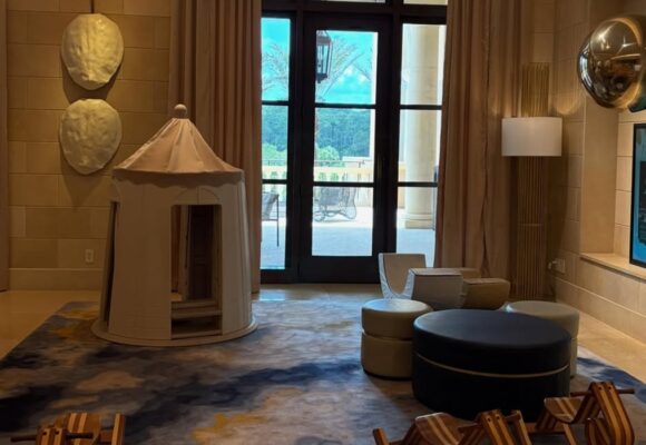 Hotel de luxo no Walt Disney World Resort oferece experiência exclusiva para hóspedes em Orlando