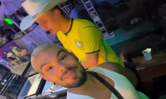Ex-BBB Viny prestigia festa de aparelhagem e mergulha na cultura paraense em Belém