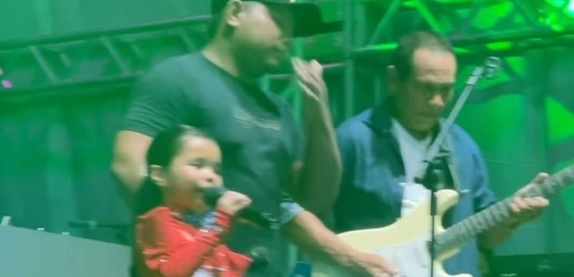 Ribamar José e Japinha Paraense emocionam público durante show em Cametá