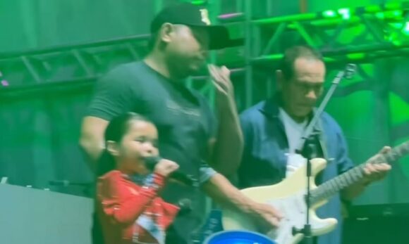 Ribamar José e Japinha Paraense emocionam público durante show em Cametá