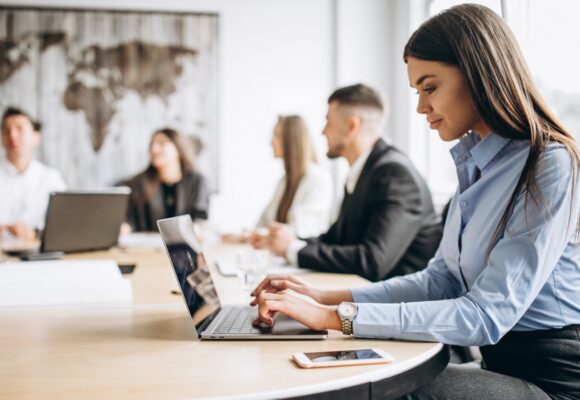 Produtividade não é quantidade de horas, alerta especialista ao debater fim da escala 6×1