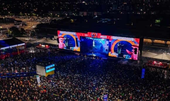 Parárraiá transmite jogo do Brasil e reúne Wesley Safadão e Leonardo em palco monumental no último dia