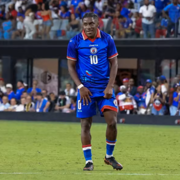 gettyimages-2279507485 Haiti confirma mudança na camisa da Copa após Fifa pedir remoção de imagem histórica da Batalha de Vertières