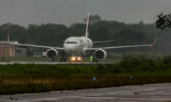 Governo prorroga incentivos fiscais para biodiesel e querosene de aviação