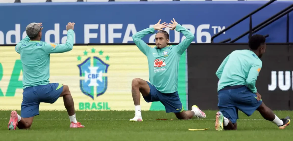 _int9683 Quaest: 56% dos brasileiros não acreditam no hexa, mas confiança subiu 10 pontos desde abril
