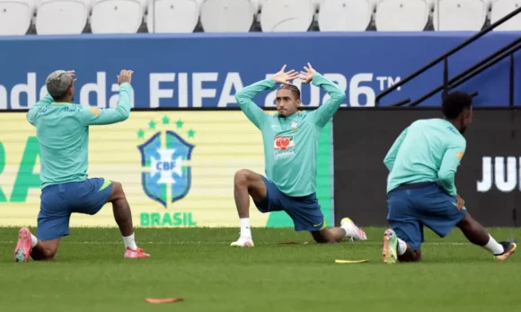 Quaest: 56% dos brasileiros não acreditam no hexa, mas confiança subiu 10 pontos desde abril
