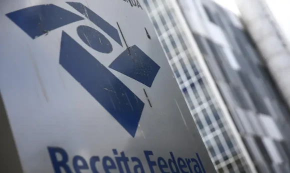 Receita identifica divergências de R$ 44 bilhões em créditos de PIS/Cofins de 12 mil empresas