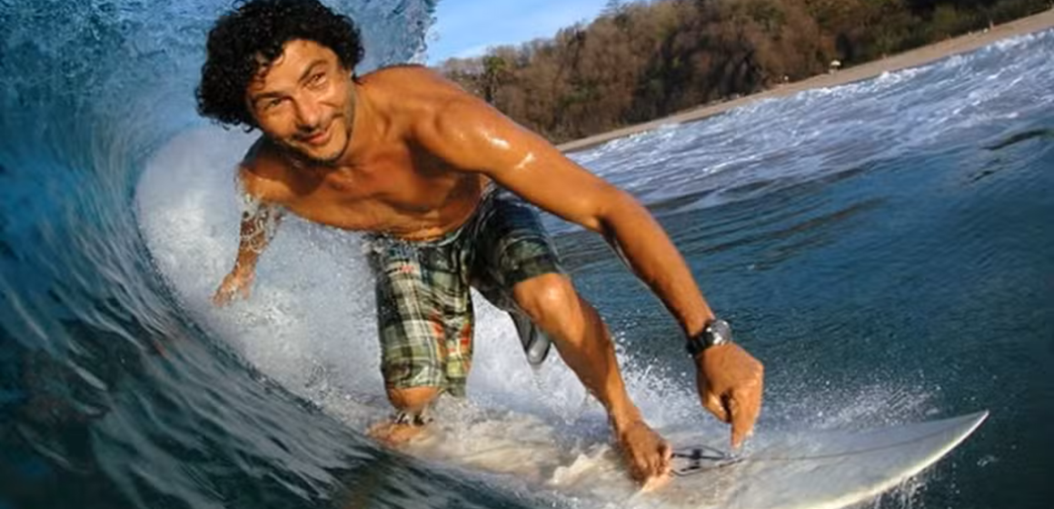 Surfista e empresário cearense Petrônio Tavares morre enquanto surfava no México