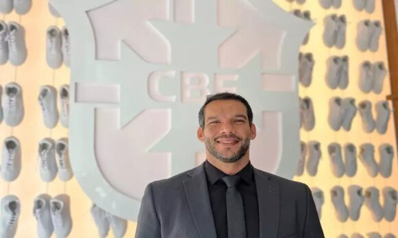 Samir Xaud permanece na presidência da CBF após rumores sobre mudança