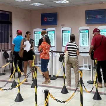 20260630141348-GC00078559-F00313491E Totens de atendimento agilizam recepção de até 1,5 mil usuários por dia na Poli Metropolitana