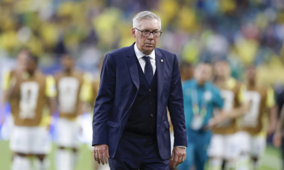 Após eliminação na Copa, Ancelotti diz que segue na Seleção e projeta “início de novo ciclo”