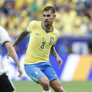 Bruno Guimarães vira “regista” do Brasil e pode igualar recorde de assistências de Pelé em 1970