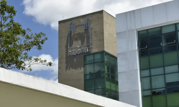 Fiocruz e MSD assinam acordo para produção de novo antirretroviral PrEP mensal no Brasil