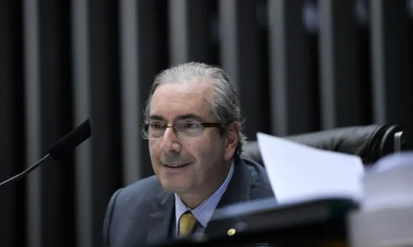 STF bloqueia R$ 6,15 milhões de Eduardo Cunha por suspeita de desvio de emendas sem mandato