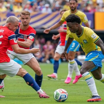 Brasil é eliminado da Copa após Haaland marcar duas vezes e Noruega vencer por 2 a 1
