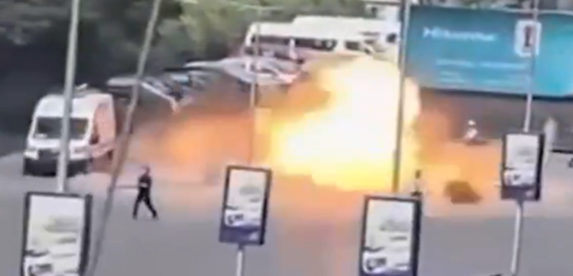 Explosões próximas a hotel de Macron geram tensão durante visita oficial à Síria