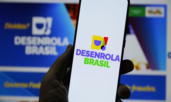 Falsos anúncios do Desenrola Brasil circulam nas redes e aplicam golpes em usuários