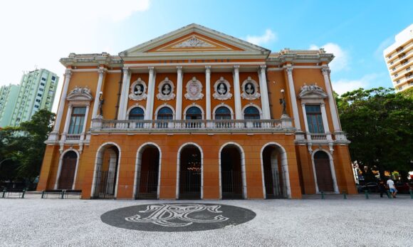 Unesco reconhece Theatro da Paz como Patrimônio Mundial e projeta Belém no cenário global