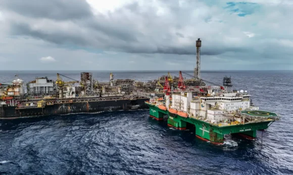 Gecex estende por 60 dias imposto de 12% sobre exportação de petróleo e reavaliará medida em 30 dias
