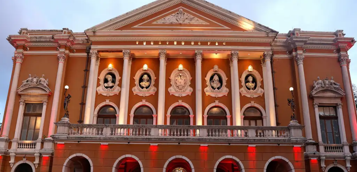 Teatros da Amazônia, incluindo Theatro da Paz (PA) e Teatro Amazonas (AM), são reconhecidos como Patrimônio Mundial pela Unesco; região Norte tem primeiro título cultural